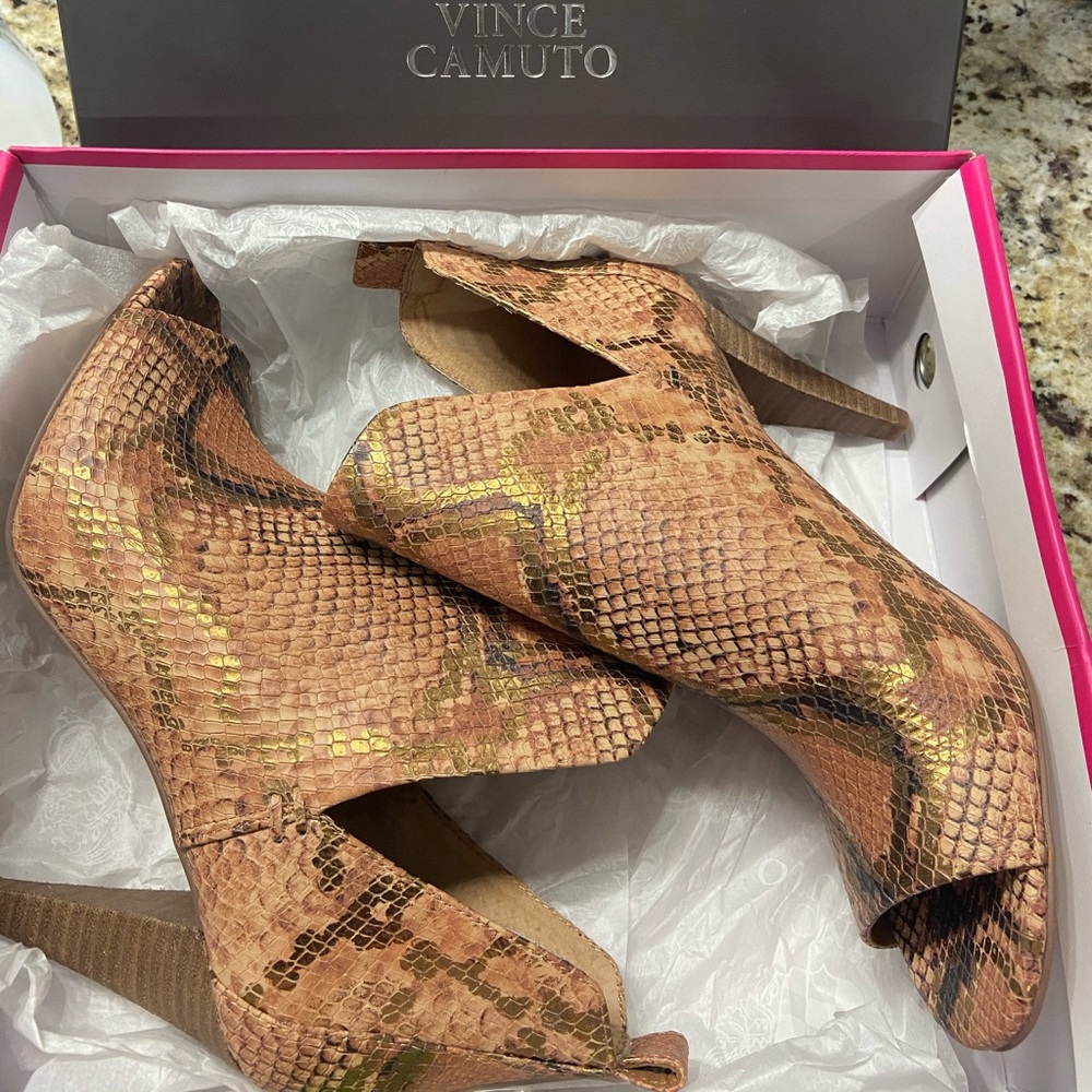 Vince Camuto Allana Snake Skin Bootie - Picture 10 of 11